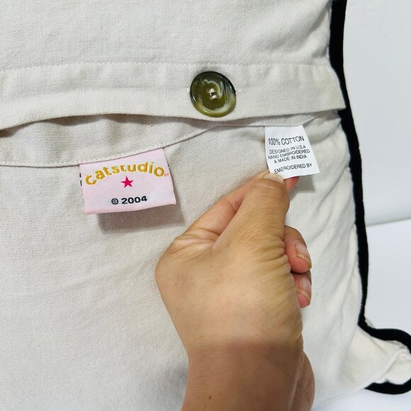 Catstudio Chicago Embroidered Pillow - Picture 9 of 12